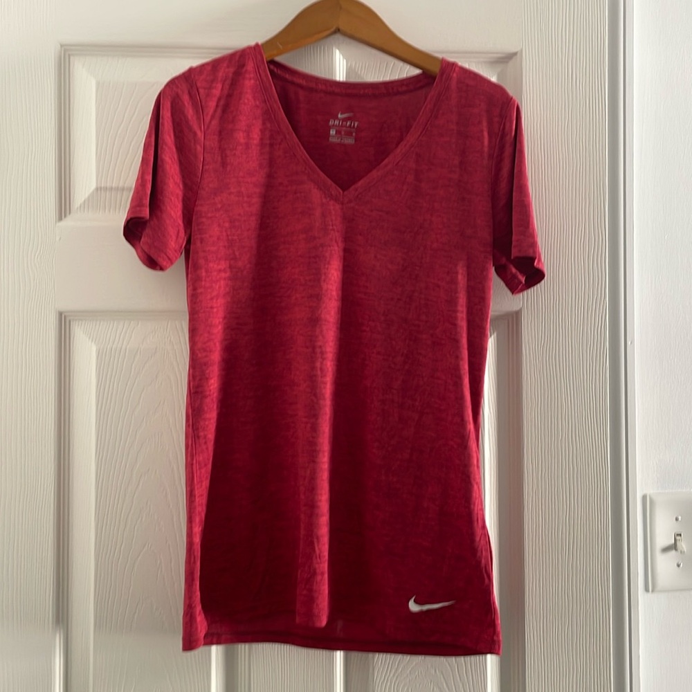 Nike dri fit top